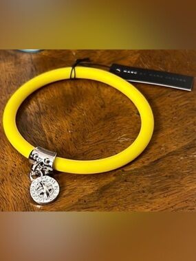 Marc by Marc Jacobs Yellow Silicone Stretch Bracelet with Silver Charm